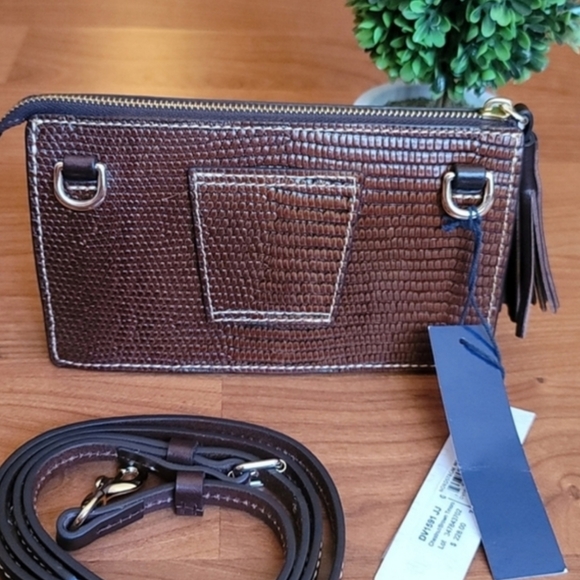 DOONEY & BOURKE Gingy Embossed Chestnut Brown Leather Crossbody Bag - Picture 8 of 12